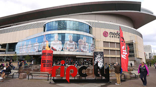 portland-moda-center.jpg